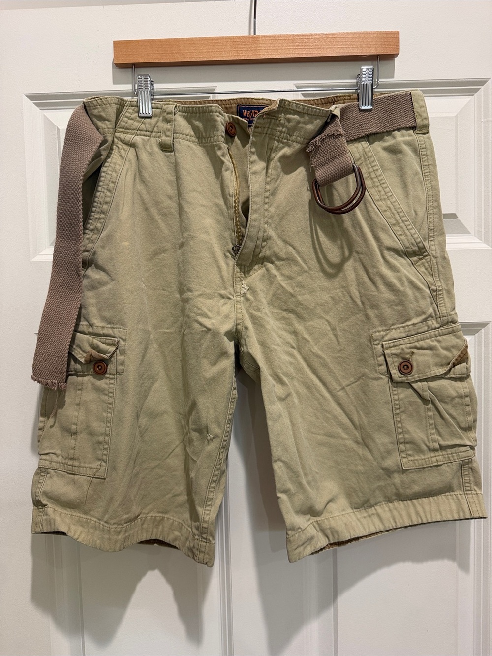 Light Olive Men's Cargo Shorts with Utility Belt